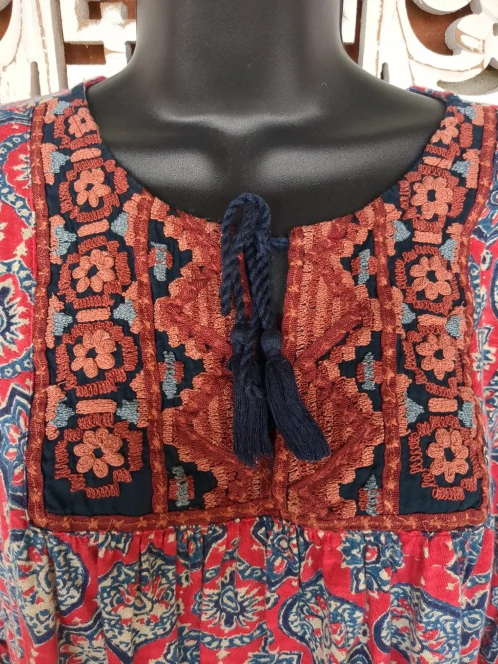 M Lucky Brand Boho Style Long Sleeve Embroidered Top - Picture 2 of 10